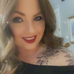 Meet your Posher, Nichole